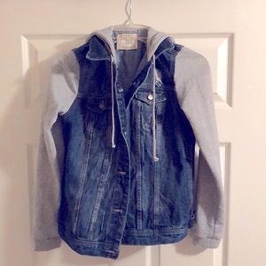 Jean Jacket With Gray Sleeves & Hood
